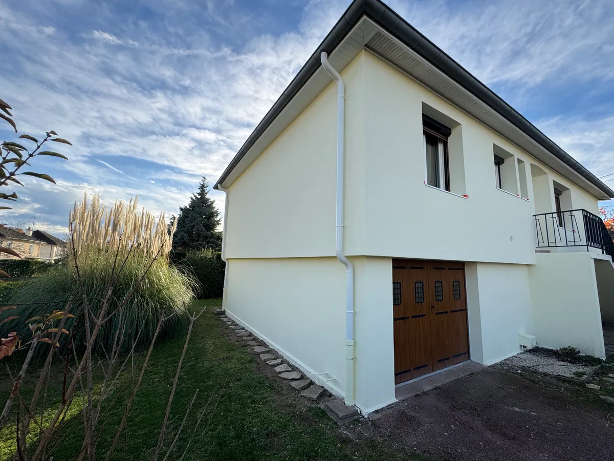Chantier isolation par l'extérieur (ite) (photo 2) — réalisation SARL Pinto José, Saône-et-Loire