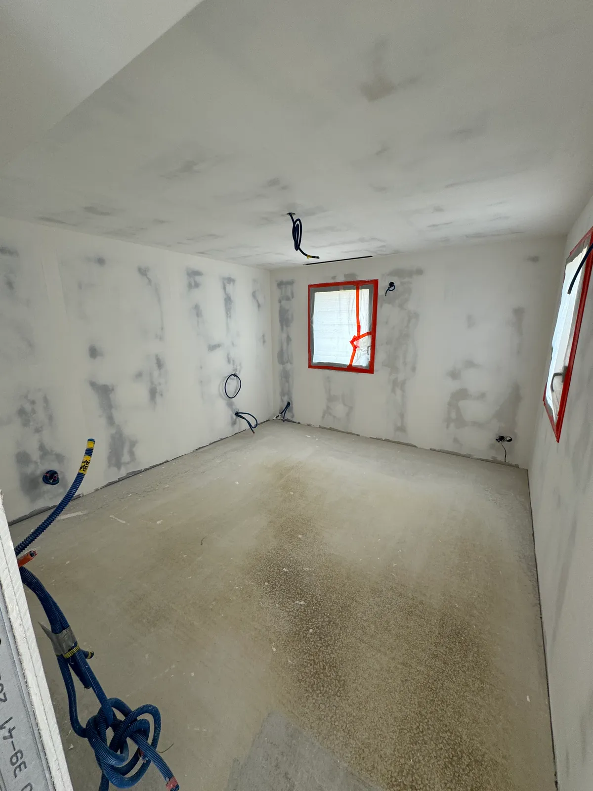 Chantier plâtrerie & peinture (photo 2) — réalisation SARL Pinto José, Saône-et-Loire