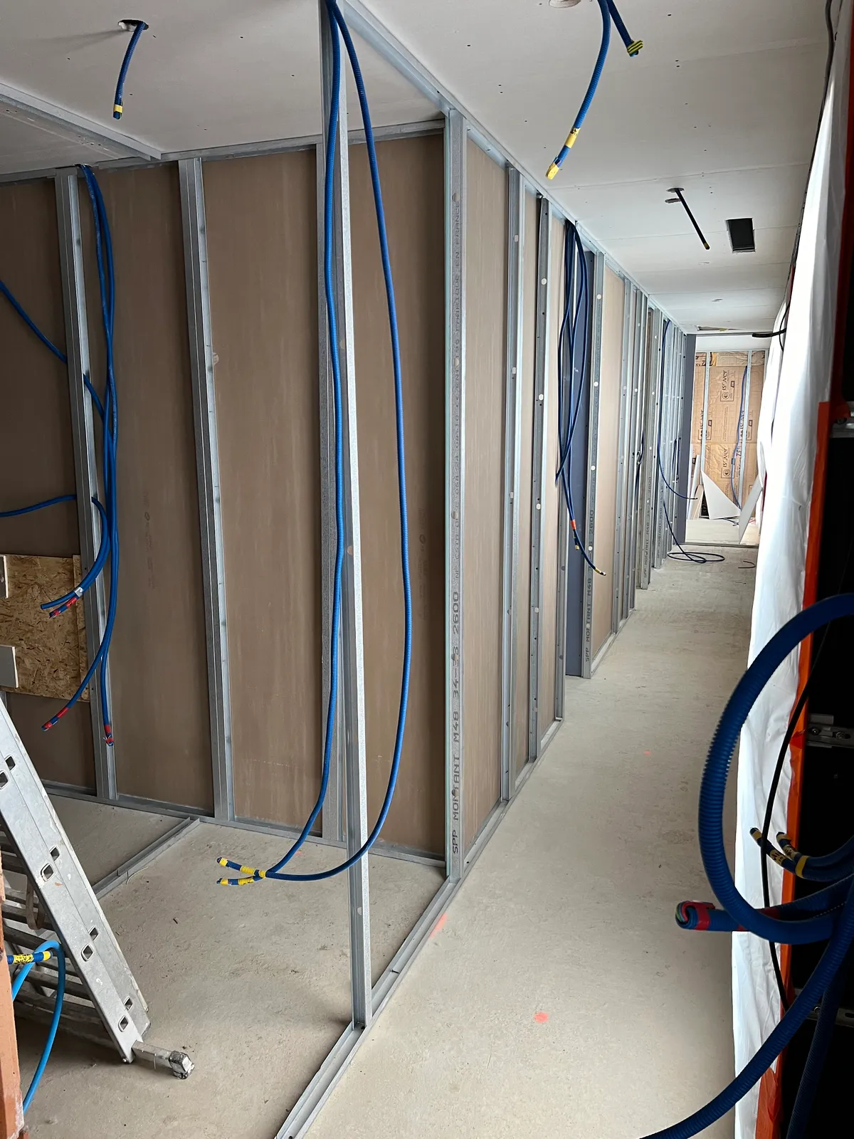 Chantier plâtrerie & peinture (photo 4) — réalisation SARL Pinto José, Saône-et-Loire