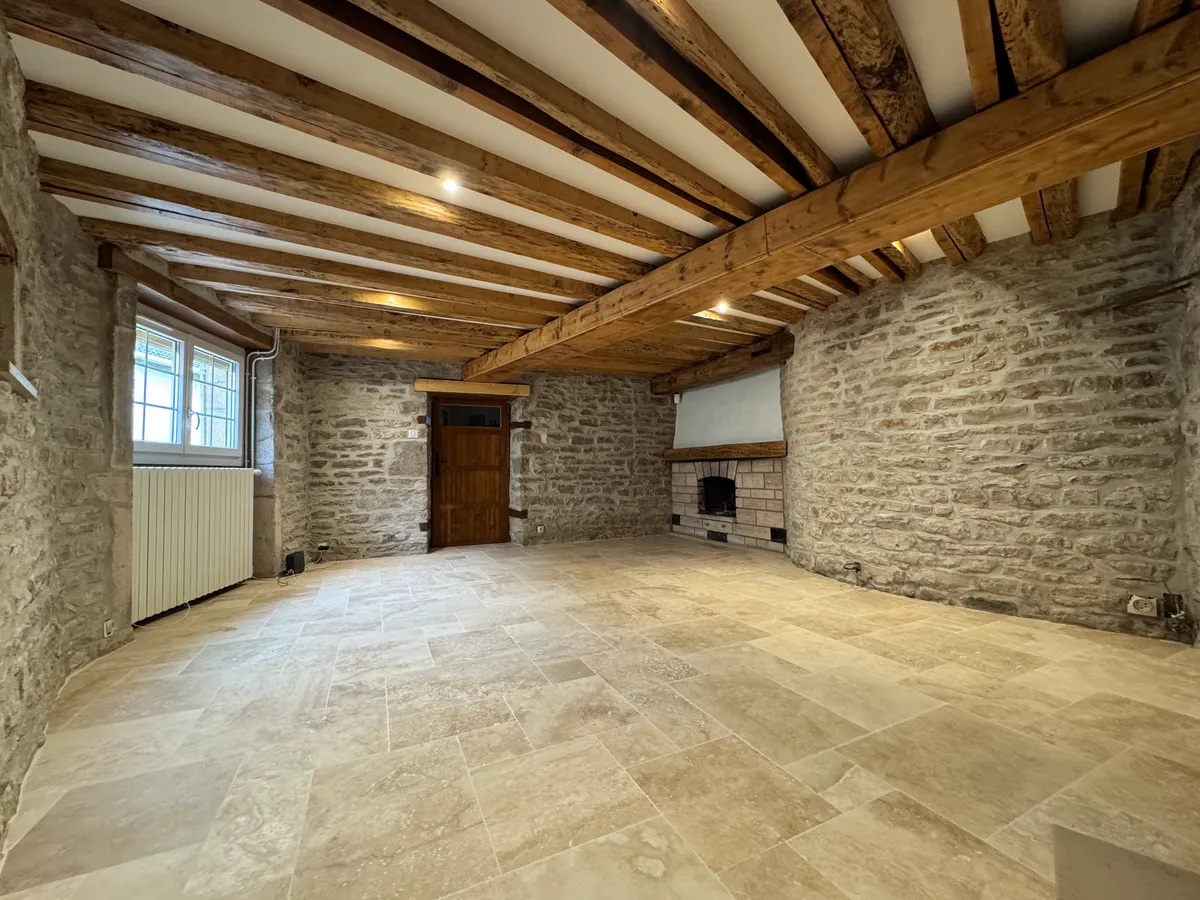 Chantier rénovation intérieure (photo 1) — réalisation SARL Pinto José, Saône-et-Loire
