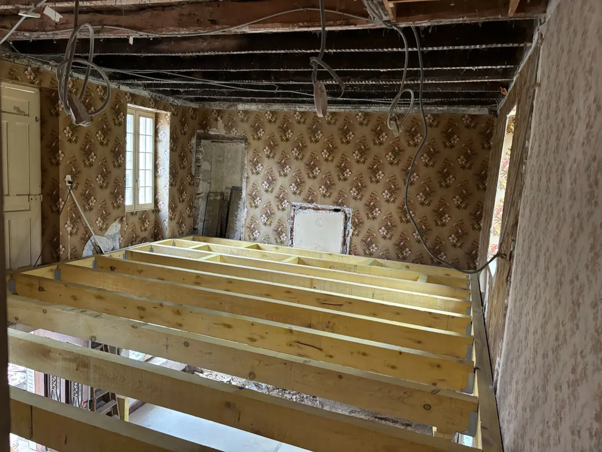 Chantier rénovation intérieure (photo 4) — réalisation SARL Pinto José, Saône-et-Loire
